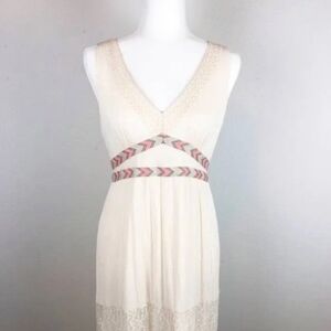 🌊🌴Flying Tomato Cream Fitted Bodice Maxi Dress w/ Lace Details